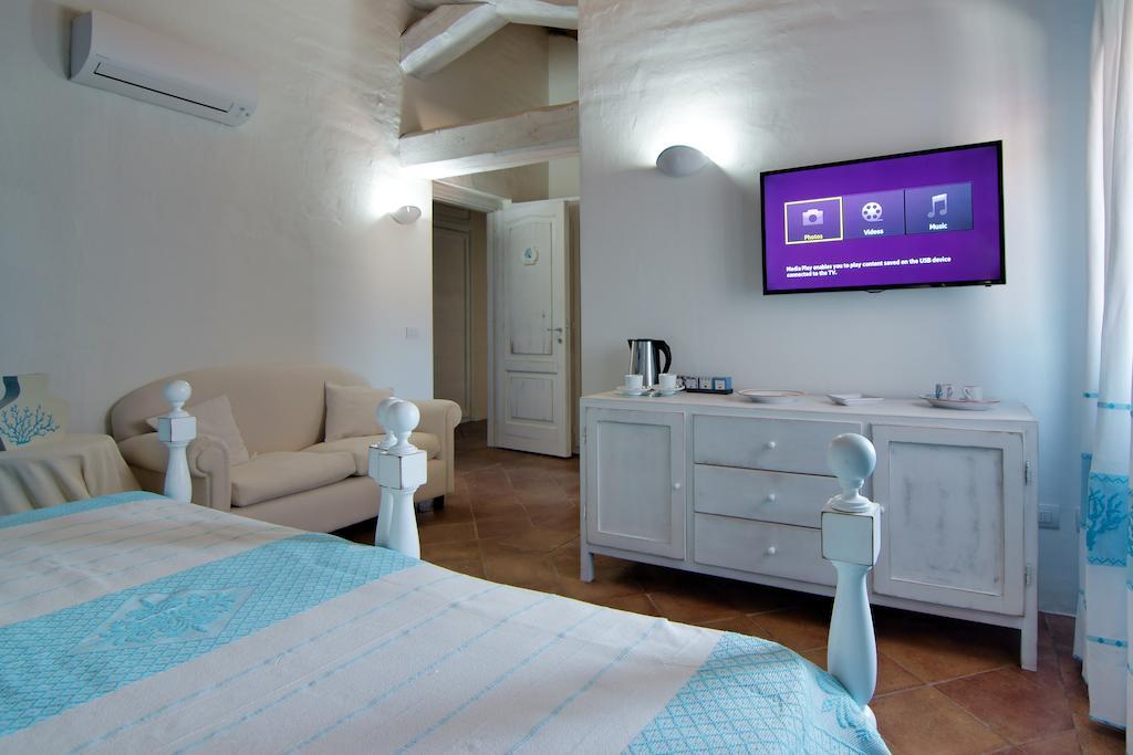 Domus Corallia-Luxury Rooms 罗通多港 外观 照片